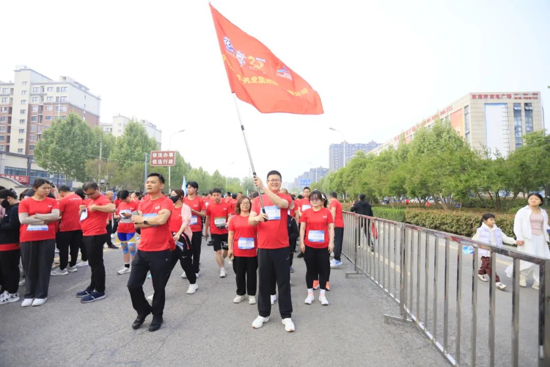 砥礪初心使命，汲取奮進(jìn)力量丨花花牛乳業(yè)集團(tuán)黨委組織開展學(xué)習(xí)“焦裕祿精神”主題黨日活動(dòng)