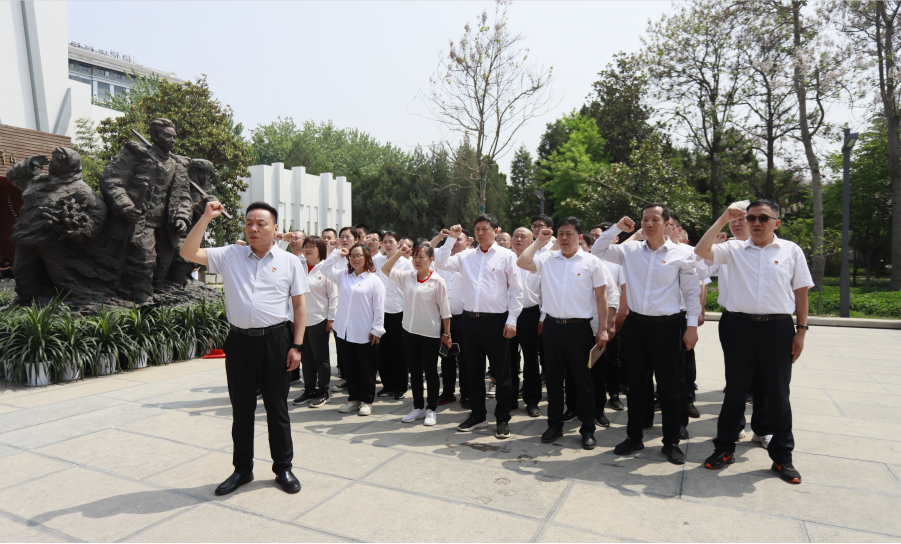 砥礪初心使命，汲取奮進(jìn)力量丨花花牛乳業(yè)集團(tuán)黨委組織開展學(xué)習(xí)“焦裕祿精神”主題黨日活動(dòng)