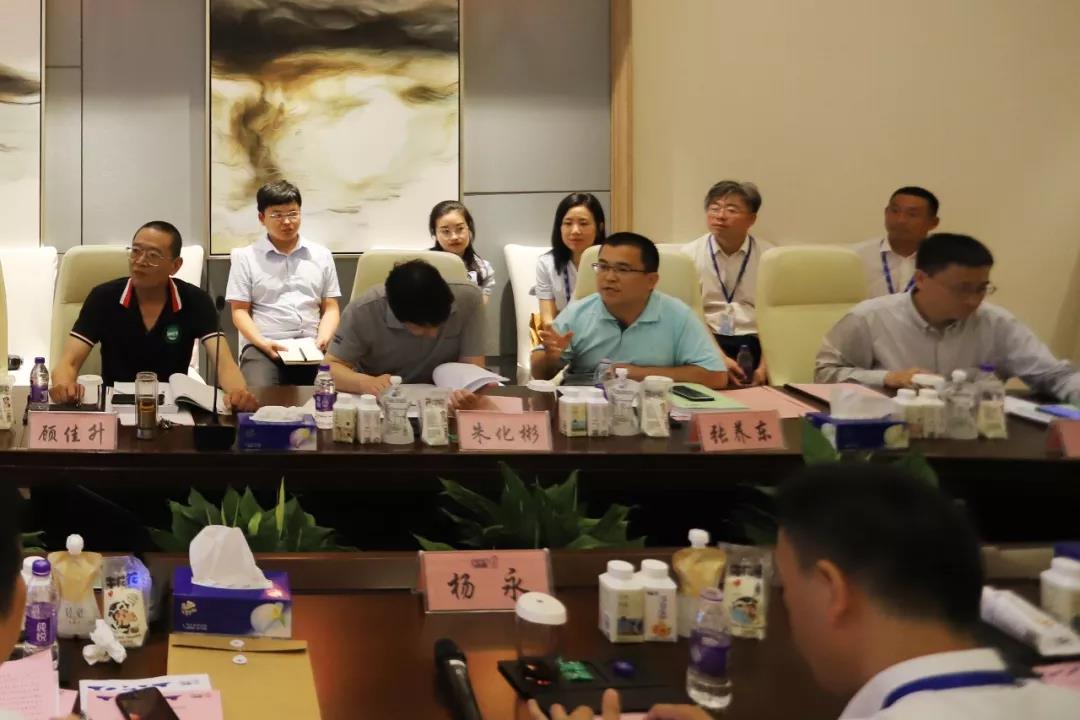 河南首家！花花牛乳業(yè)集團(tuán)通過優(yōu)質(zhì)乳工程驗收