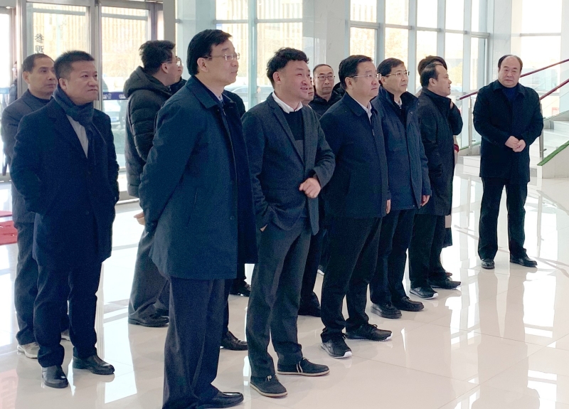 鄭州市委副書記、市長(zhǎng)王新偉蒞臨花花牛乳業(yè)集團(tuán)調(diào)研